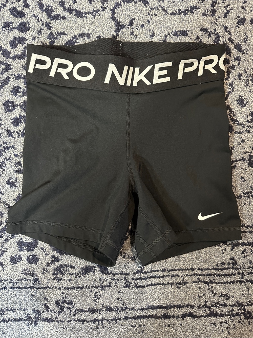NWOT Nike Women's Red Pro Compression Bike Shorts Black SIZE SM